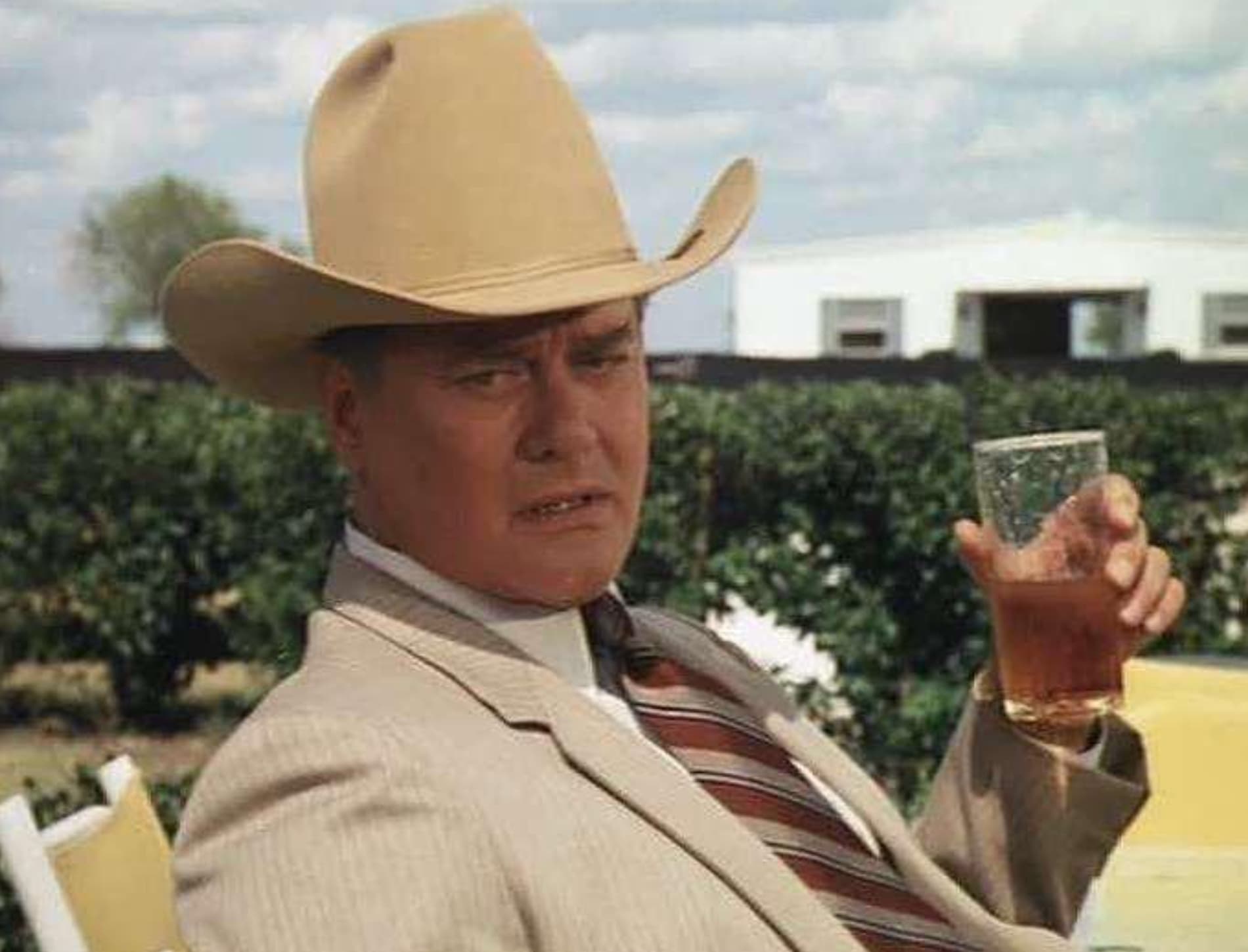 jr ewing drink